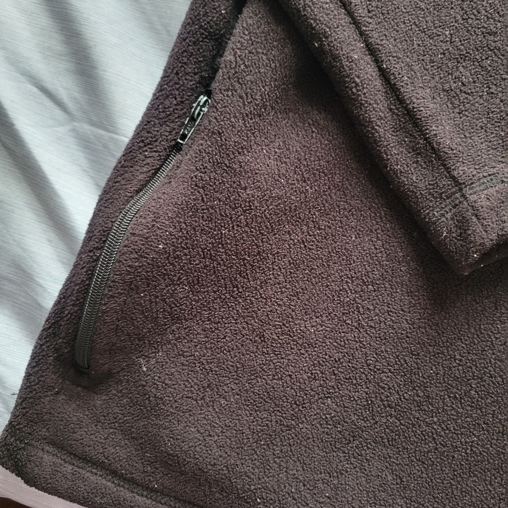 Fleece pull over - Picture 2 of 3